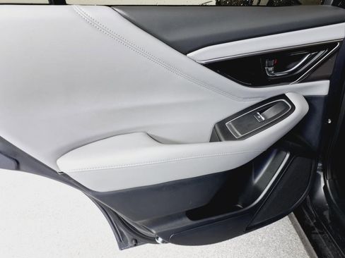 Used 2025 Subaru Legacy Limited image 10