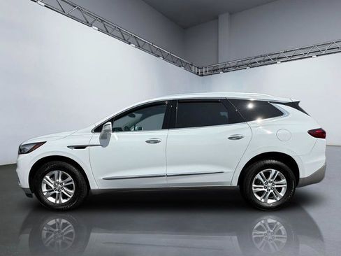 Used 2020 Buick Enclave Essence FWD image 2