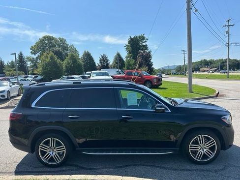 Used 2026 Mercedes-Benz GLS 450 4MATIC image 6