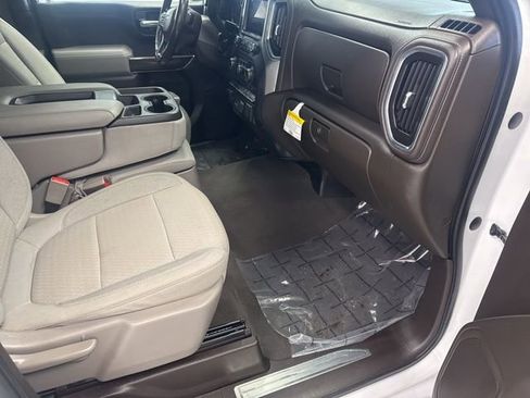 Used 2020 Chevrolet Silverado 1500 LT w/ All-Star Edition image 23