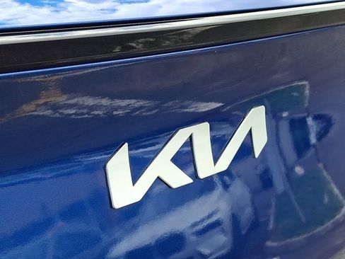 Used 2023 Kia Sportage EX AWD/4WD image 30