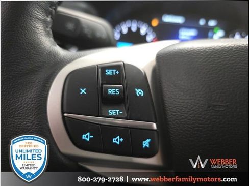 Used 2023 Ford Explorer XLT w/ Equipment Group 202A AWD/4WD image 25