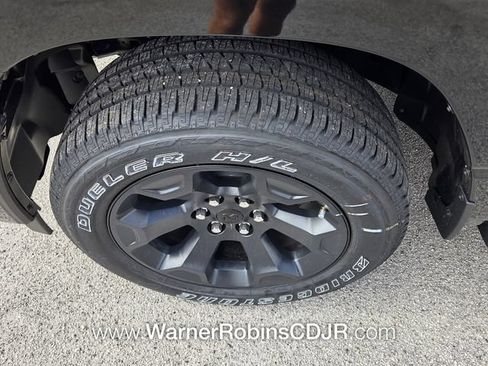 New 2026 RAM 1500 Express AWD/4WD image 17