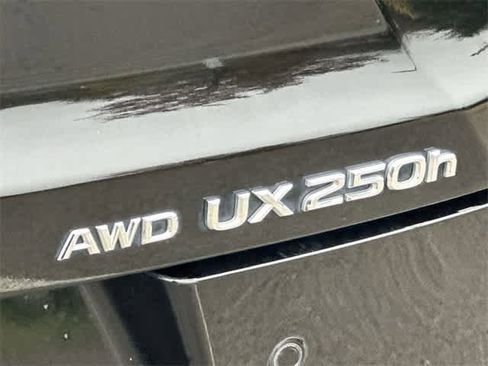 Used 2023 Lexus UX 250h AWD w/ Premium Package image 28