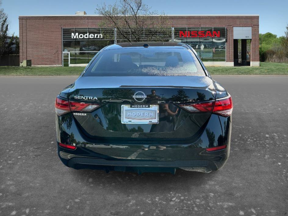 Certified 2025 Nissan Sentra SV w/ All-Weather Package FWD image 3
