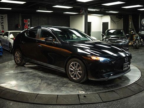 Used 2022 MAZDA MAZDA3 s image 5