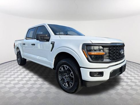 Used 2024 Ford F150 STX RWD image 3