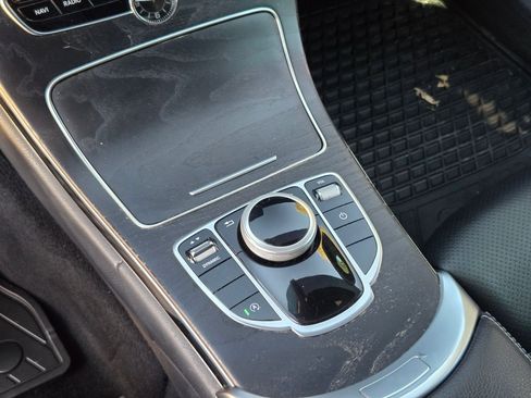 Used 2018 Mercedes-Benz C 300 4MATIC Sedan image 21