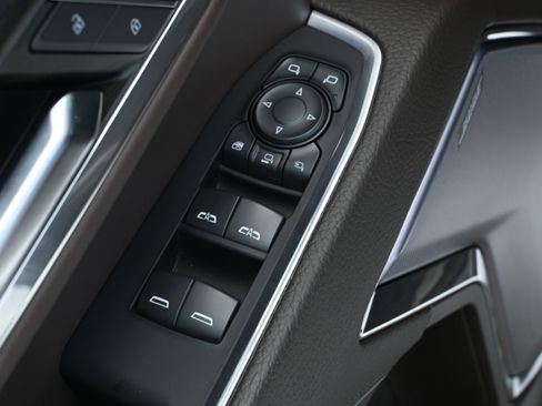 Used 2024 GMC Sierra 2500 Denali w/ Denali Reserve Package image 30