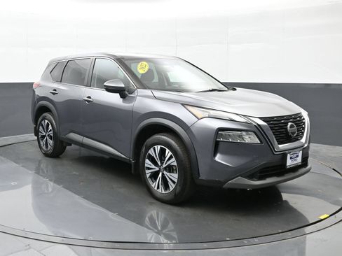 Used 2022 Nissan Rogue SV AWD/4WD image 6