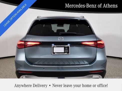 Certified 2025 Mercedes-Benz GLC 300 image 6