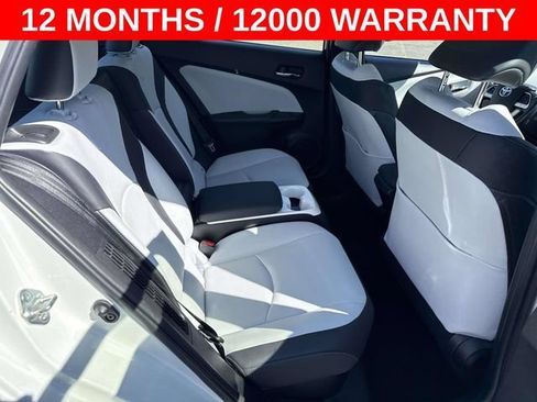 Used 2018 Toyota Prius Prime Premium FWD image 11