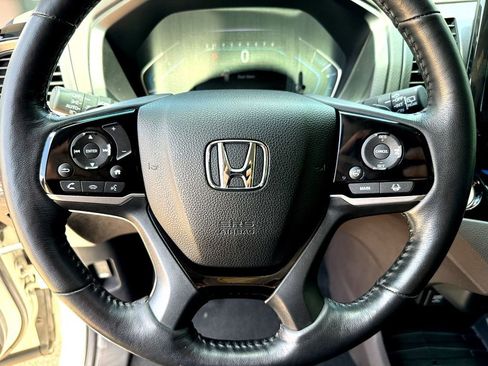 Used 2019 Honda Odyssey Elite image 14