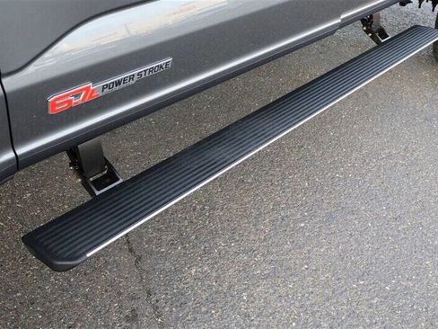 Used 2024 Ford F350 Platinum image 12