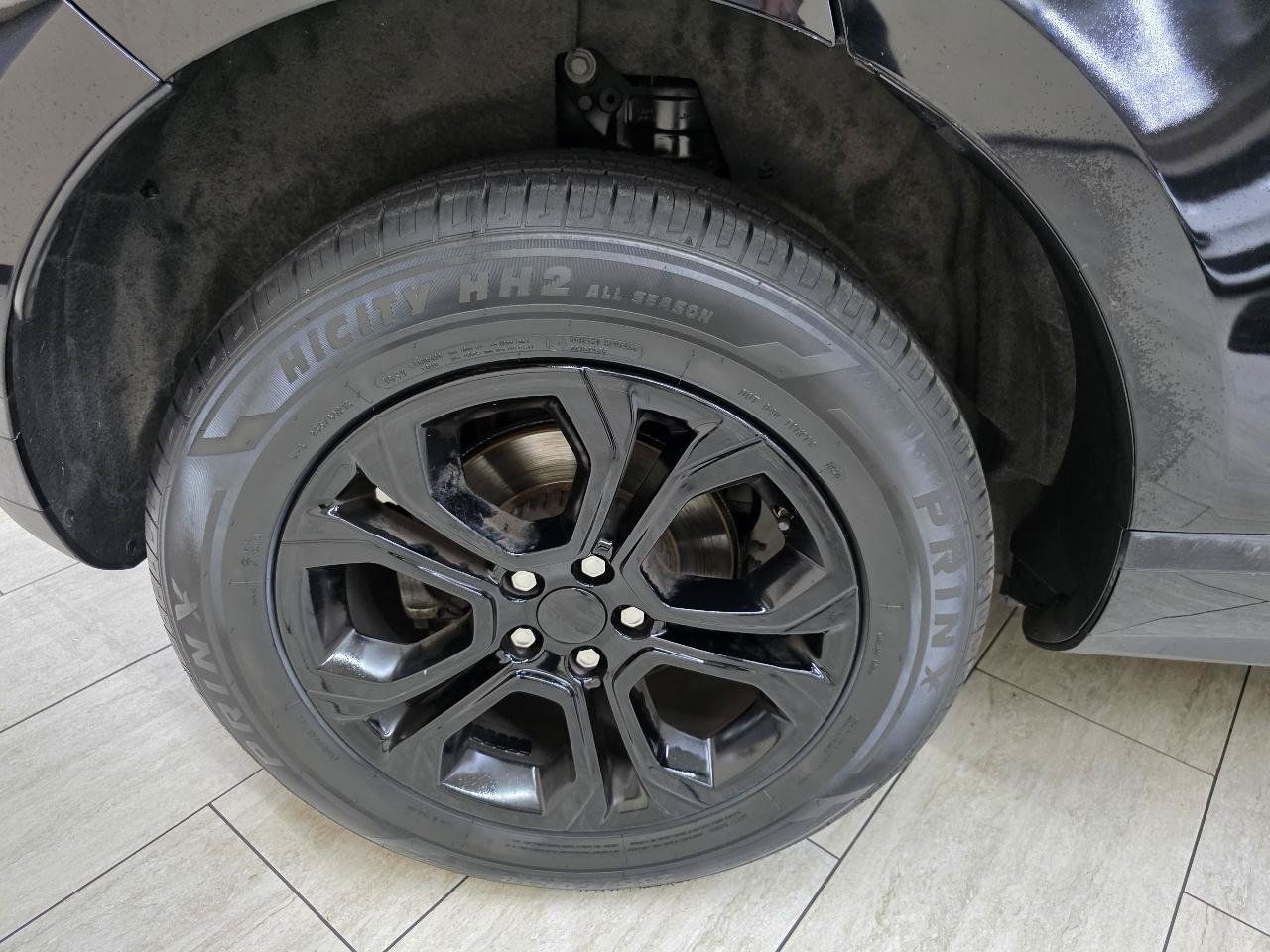 Used 2020 Land Rover Range Rover Evoque S AWD/4WD image 41