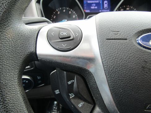 Used 2013 Ford Focus SE w/ SE Winter Pkg FWD image 26