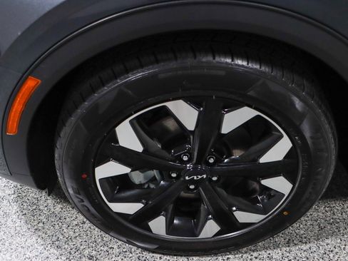 Used 2024 Kia Sportage X-Line w/ X-Line Premium Package image 11