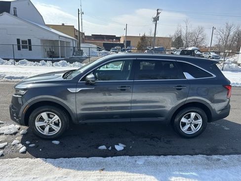 Certified 2021 Kia Sorento LX image 26