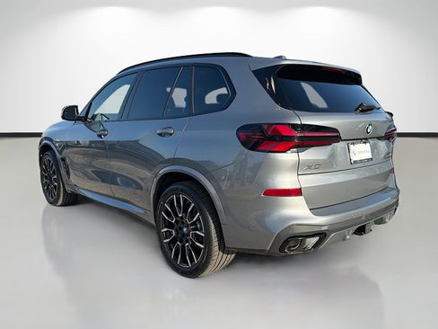 New 2026 BMW X5 sDrive40i w/ M Sport Package RWD image 5