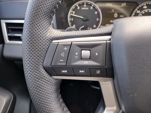 New 2026 Mitsubishi Outlander SE image 25