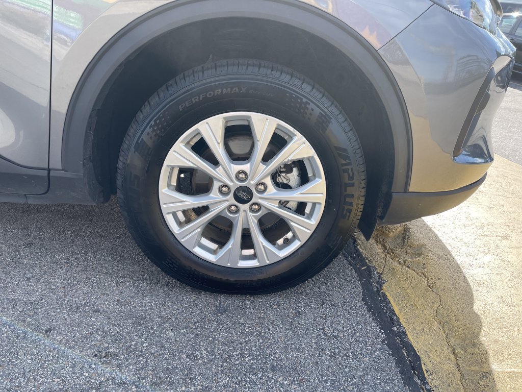 Used 2024 Ford Escape Active AWD/4WD image 11