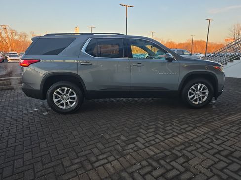 Used 2021 Chevrolet Traverse LT w/ LPO, Floor Liner Package image 6