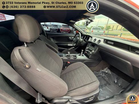 Used 2015 Ford Mustang GT RWD image 11