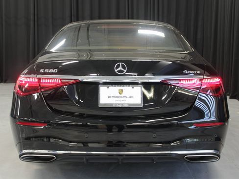 Used 2022 Mercedes-Benz S 580 4MATIC Sedan image 6