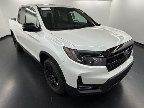 New 2026 Honda Ridgeline Black Edition image 7