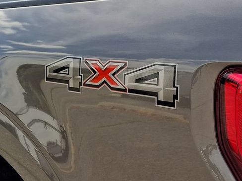Used 2023 Ford F150 XLT AWD/4WD image 31