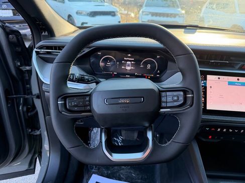 New 2026 Jeep Cherokee Laredo AWD/4WD image 16