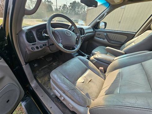 Used 2005 Toyota Sequoia Limited image 10