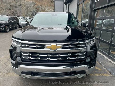 Used 2024 Chevrolet Silverado 1500 LTZ w/ Technology Package image 4