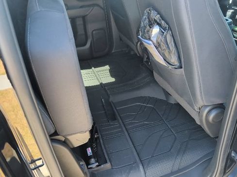 Used 2024 Chevrolet Silverado 1500 Custom RWD image 10