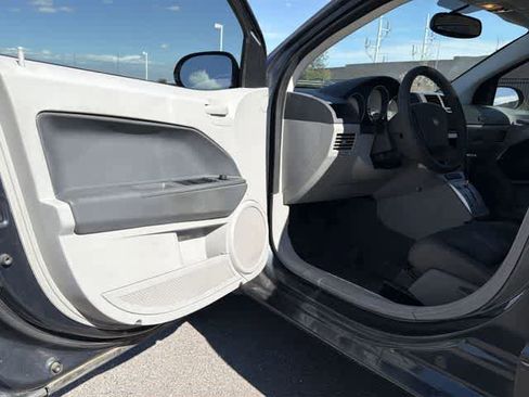 Used 2007 Dodge Caliber SXT w/ Driver Convenience Group image 11