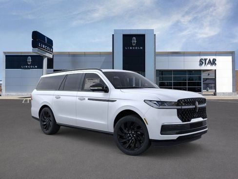 New 2025 Lincoln Navigator L Reserve w/ Jet Appearance Package image 7
