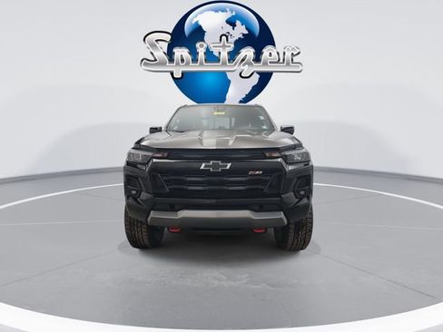 Used 2023 Chevrolet Colorado Z71 w/ Z71 Convenience Package 2 image 3
