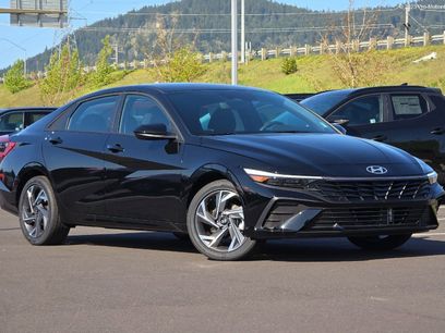 Used 2025 Hyundai Elantra SEL
