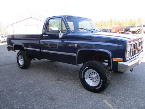 Used 1987 GMC Sierra 1500 4x4 Regular Cab image 10