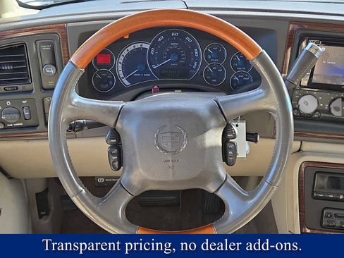 Used 2002 Cadillac Escalade image 15