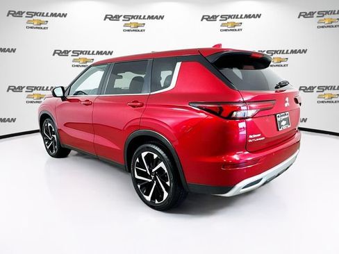 Used 2024 Mitsubishi Outlander SE FWD image 5