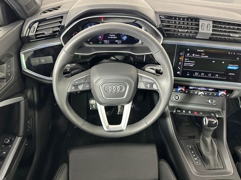 Used 2025 Audi Q3 2.0T Premium w/ Convenience Package image 13