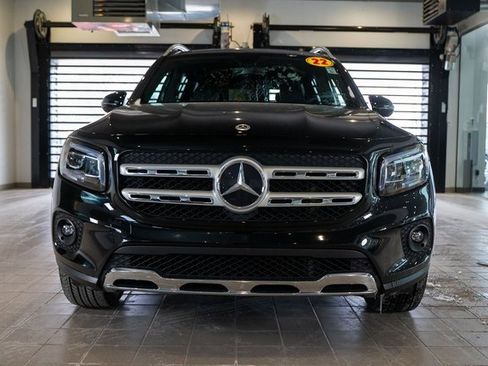 Certified 2022 Mercedes-Benz GLB 250 4MATIC image 2