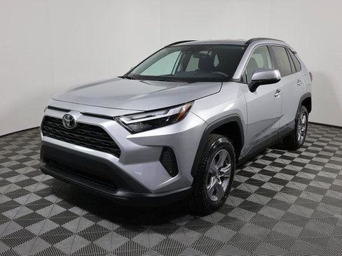 Used 2024 Toyota RAV4 XLE image 1