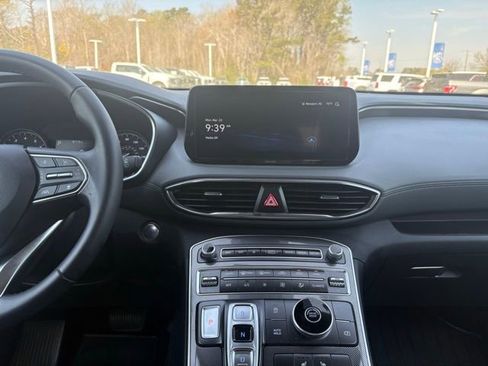 Used 2023 Hyundai Santa Fe SEL image 17