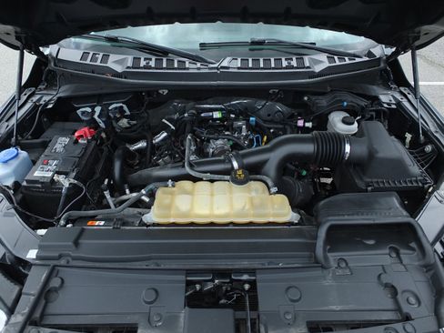 Used 2019 Ford F150 XL w/ Equipment Group 101A Mid AWD/4WD image 11