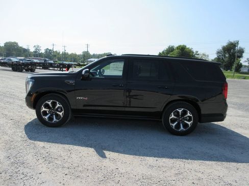 New 2026 GMC Yukon AT4 Ultimate AWD/4WD image 6