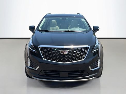 Certified 2024 Cadillac XT5 Premium Luxury w/ Technology Package FWD image 2