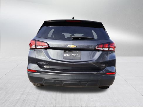 Used 2022 Chevrolet Equinox LS w/ LS Convenience Package image 6