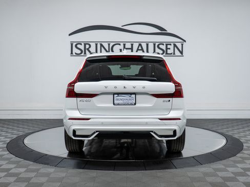 New 2026 Volvo XC60 B5 Plus w/ Climate Package image 6